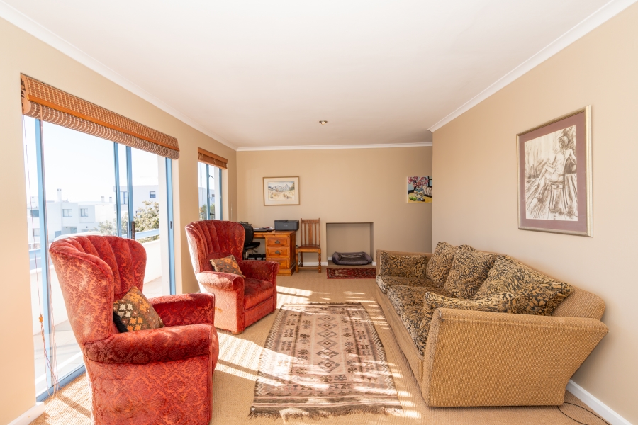 4 Bedroom Property for Sale in Paradise Beach Western Cape